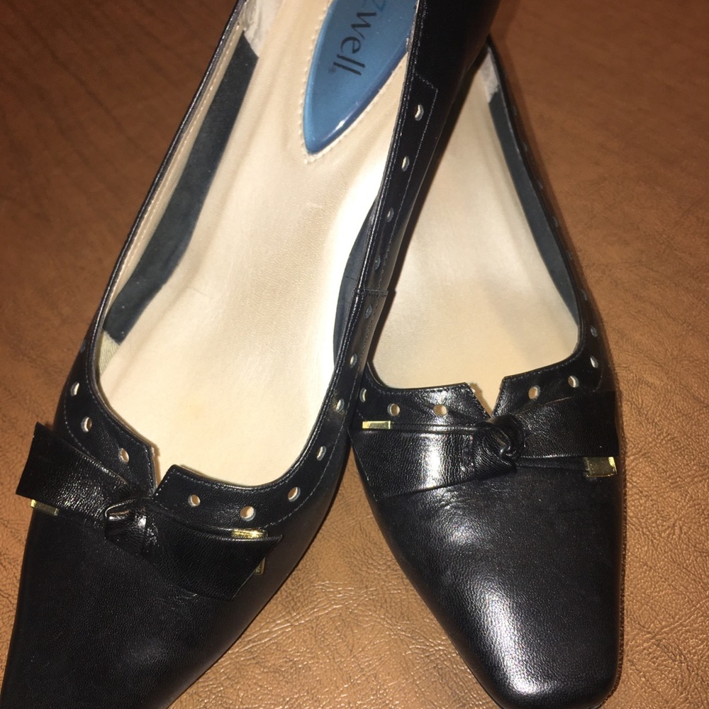 Low Black Heels